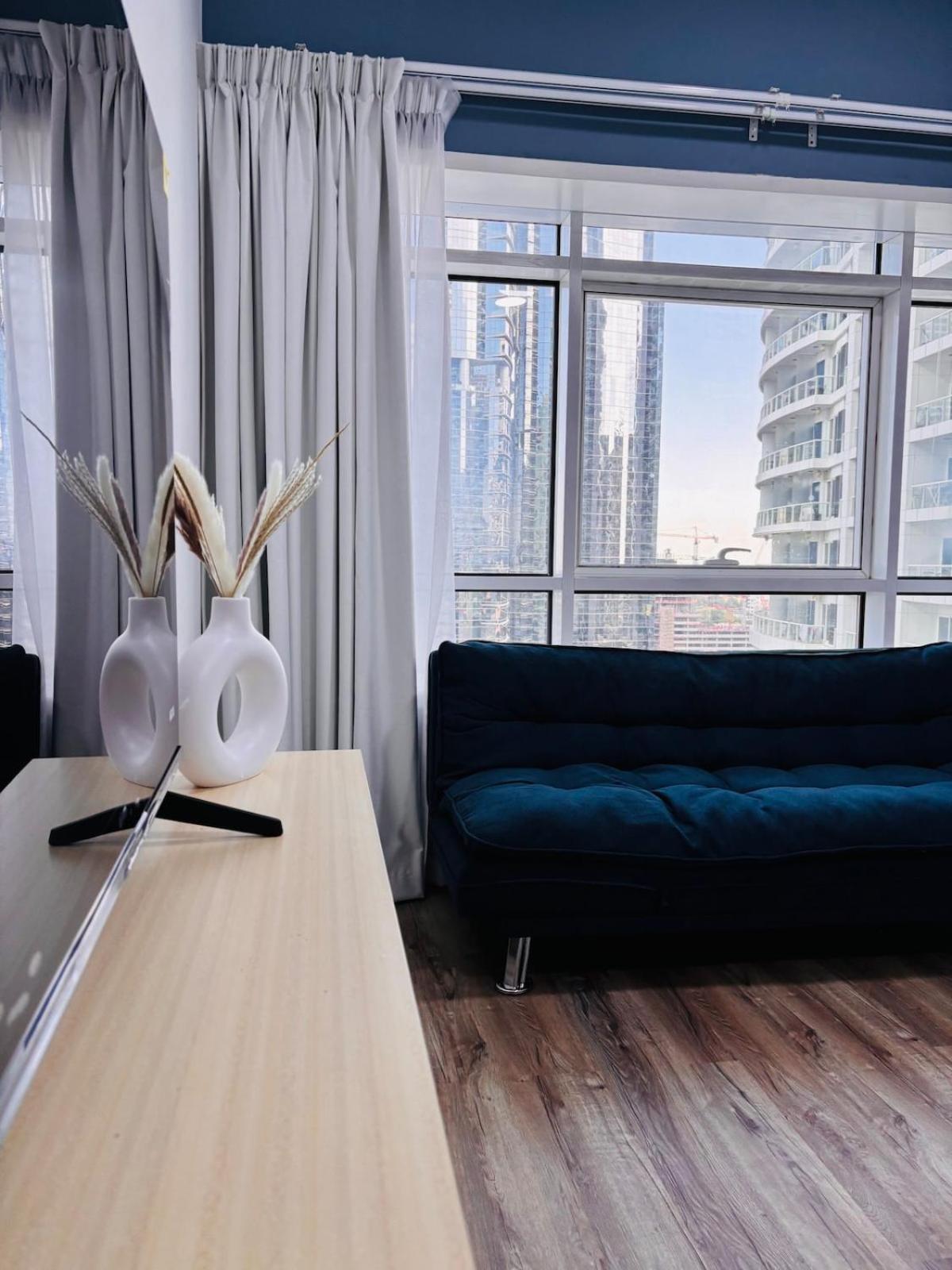 Apartment Zenstay-stylish 1 Min To Metro In Jlt